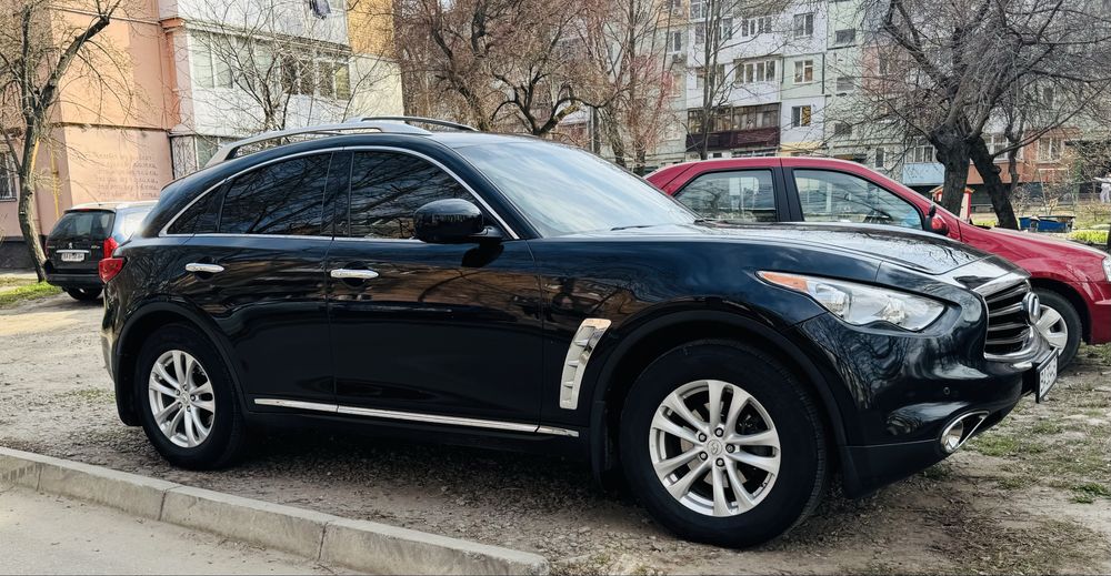 Продам Infiniti fx35/qx70 2012 року