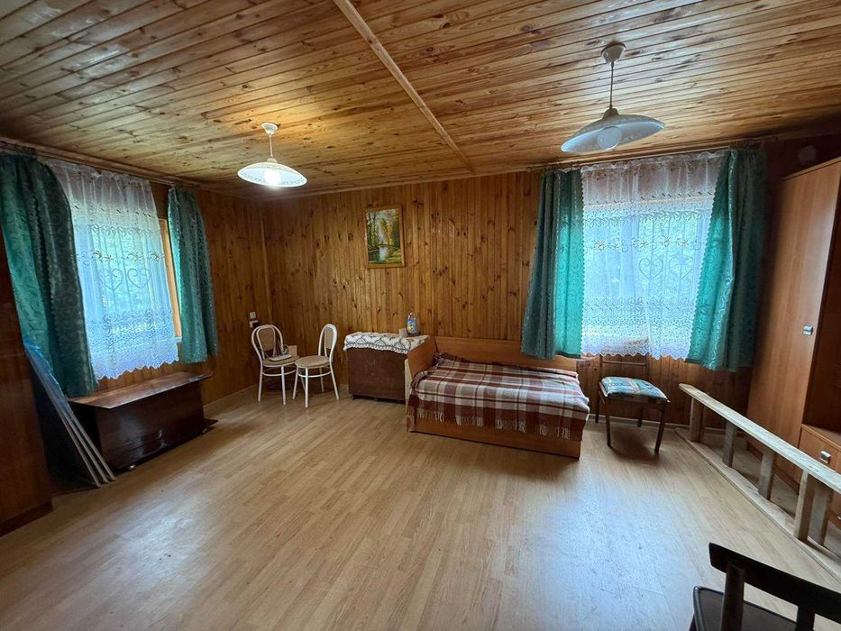 Продаж дачного будинку