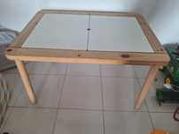 Mesa p/criança IKEA 20 euros