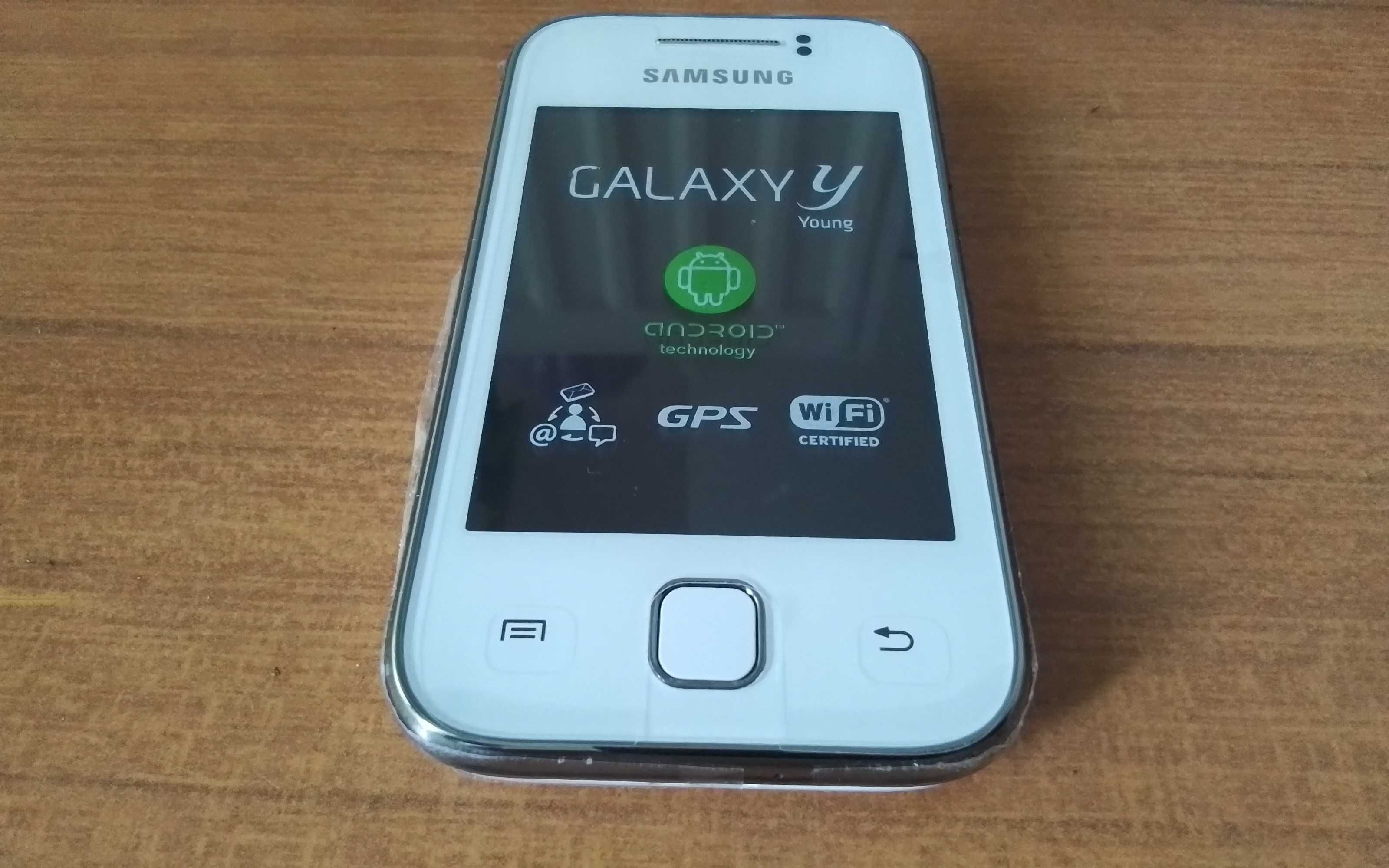 Telefon Samsung Galaxy y GT-S5360