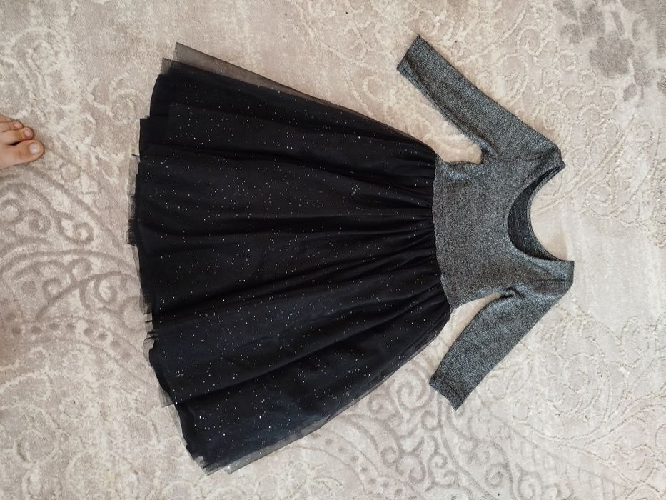 Пишне плаття для дівчинки 8 років