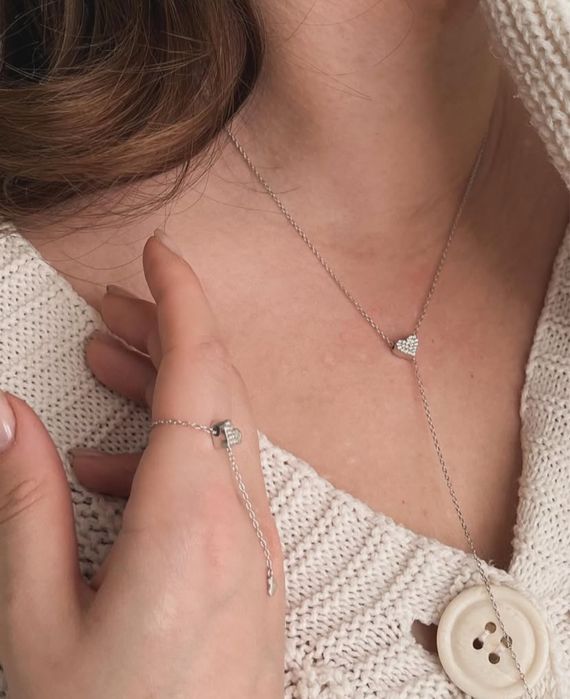 Срібний набір прикрас з серцем, каблучка з серцем, кульчики з серцем