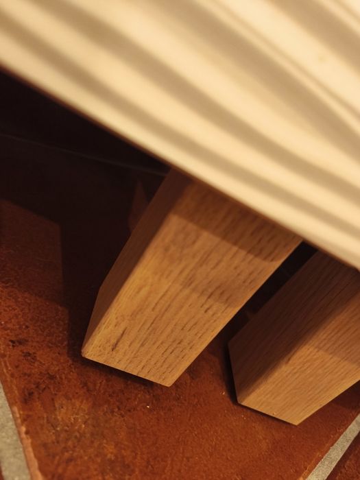 Móvel Besta IKEA com pés