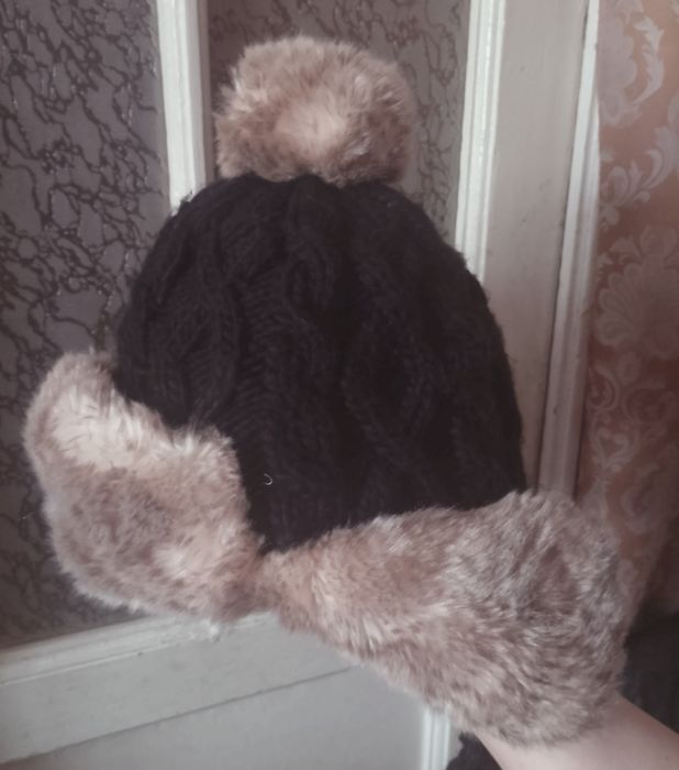 Шапка зимняя женская