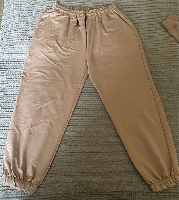 Костюм спортивный женский