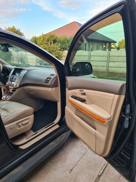 Продам Лексус РХ 350