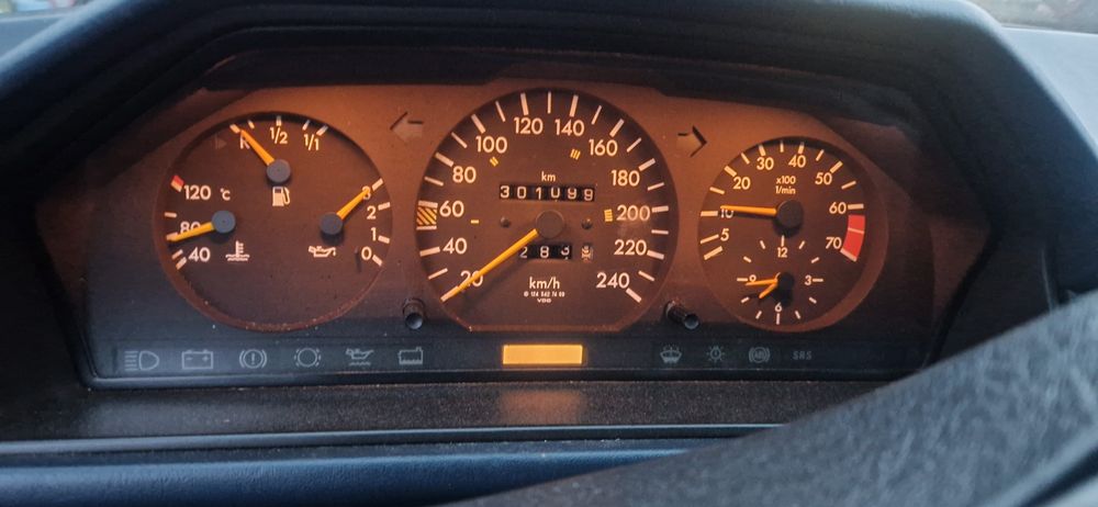Mercedes 124 coupe