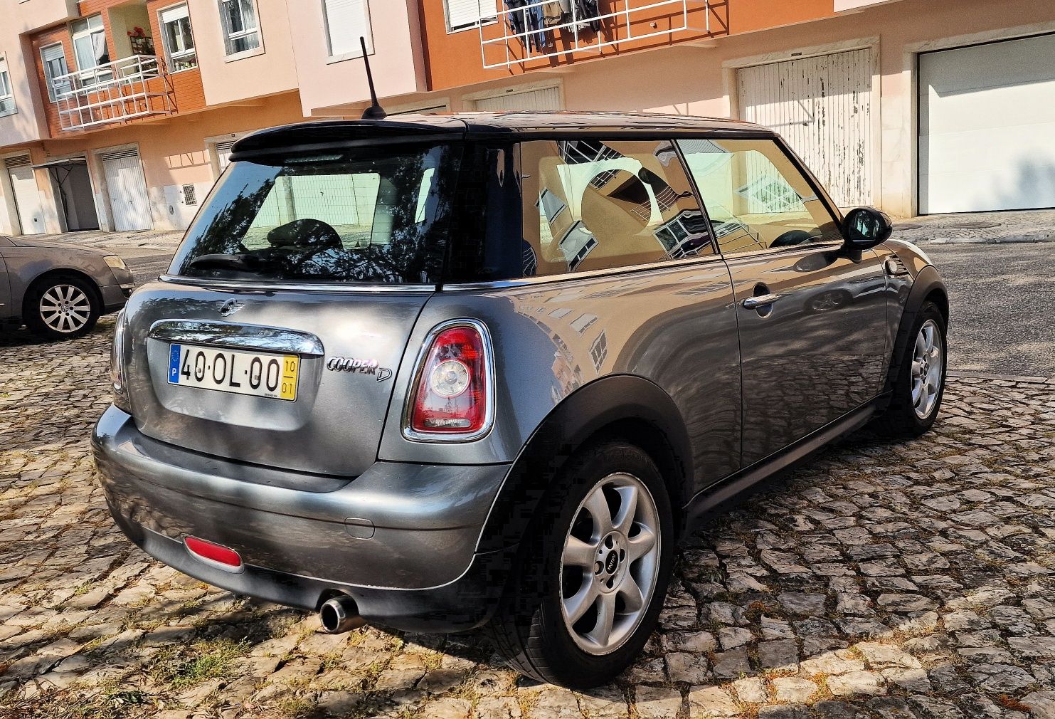 Mini cooper d impecável Reservado
