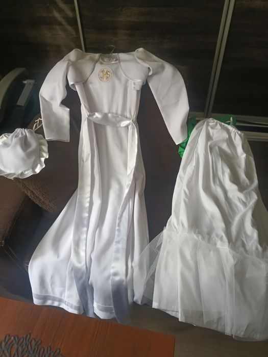 Sukienka komunijna (alba)