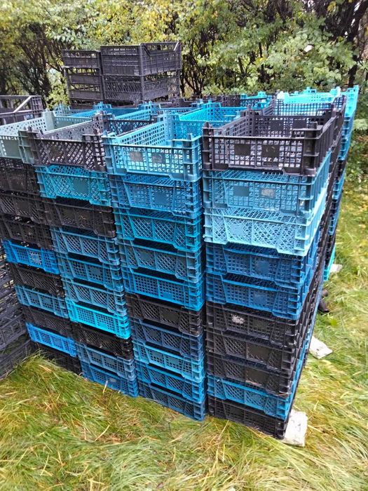 Skrzynki plastikowe używane