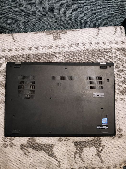 Ноутбук Lenovo ThinkPad P15s