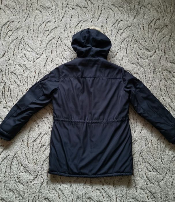 куртка парка чорна Bershka L/XL