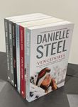 Danielle Steel (Vários Novos) 12€ unid.