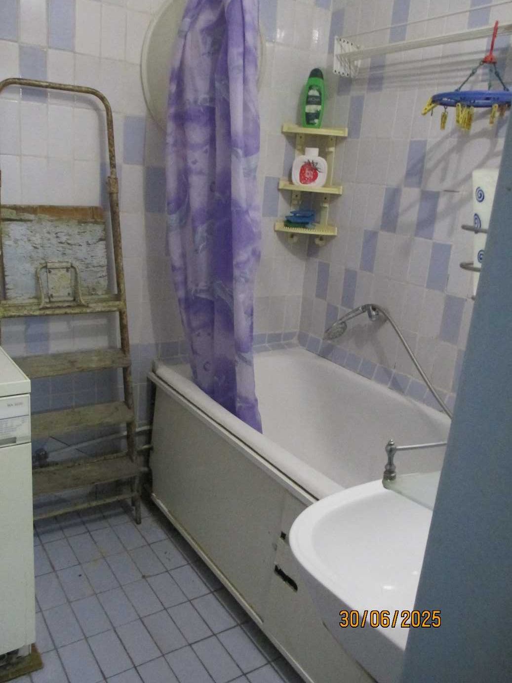 Продам 2 ком. Салтовка, 56 м2.  602 м-он ул. Познанская-2 (24 этажка)