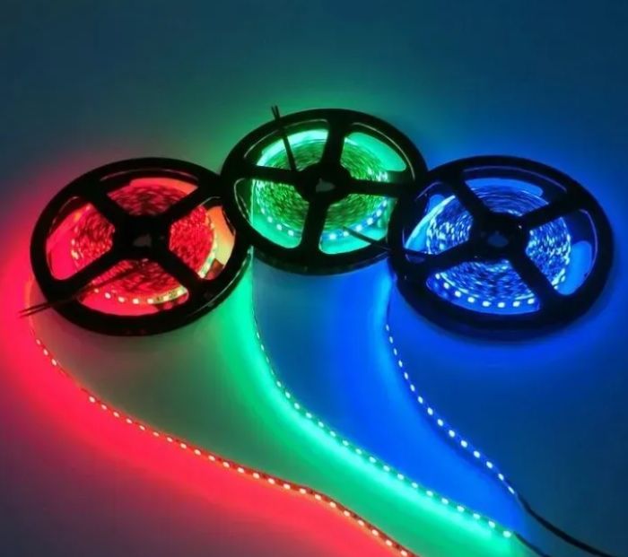 Светодиодная RGB лента 5м, 5050 с пультом и блоком питания