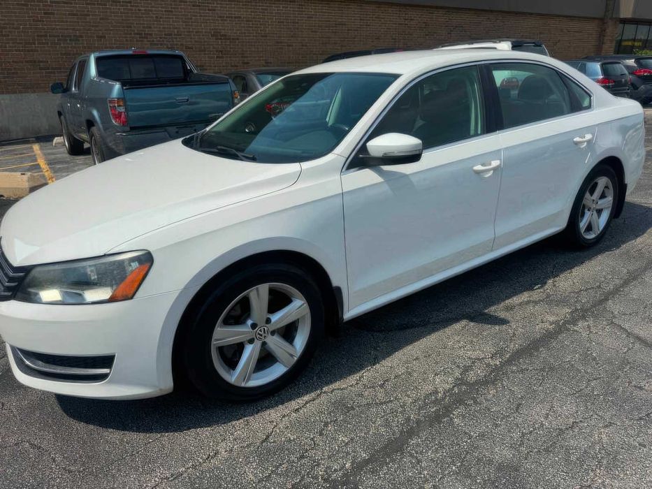 Volkswagen Passat      2015