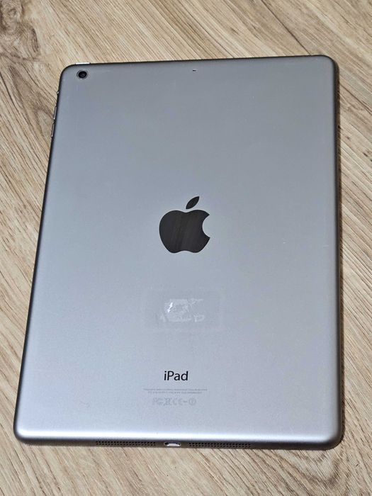 Apple IPad Air 1- 16GB Wi-Fi , Bypass