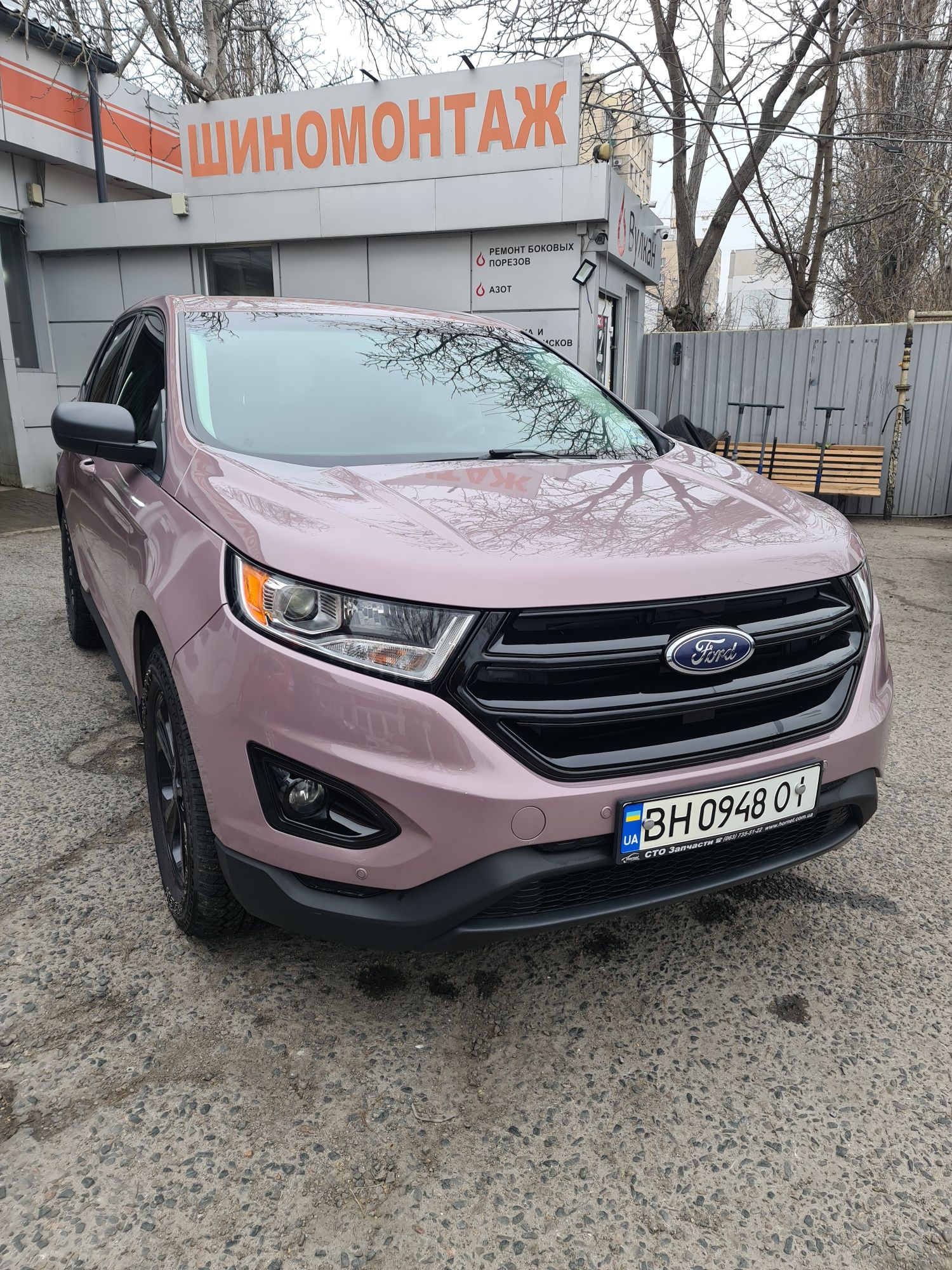 Ford Edge (в идеальном состоянии)