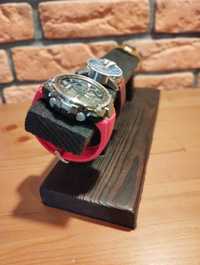 Drewniany stojak na zegarki biżuterie