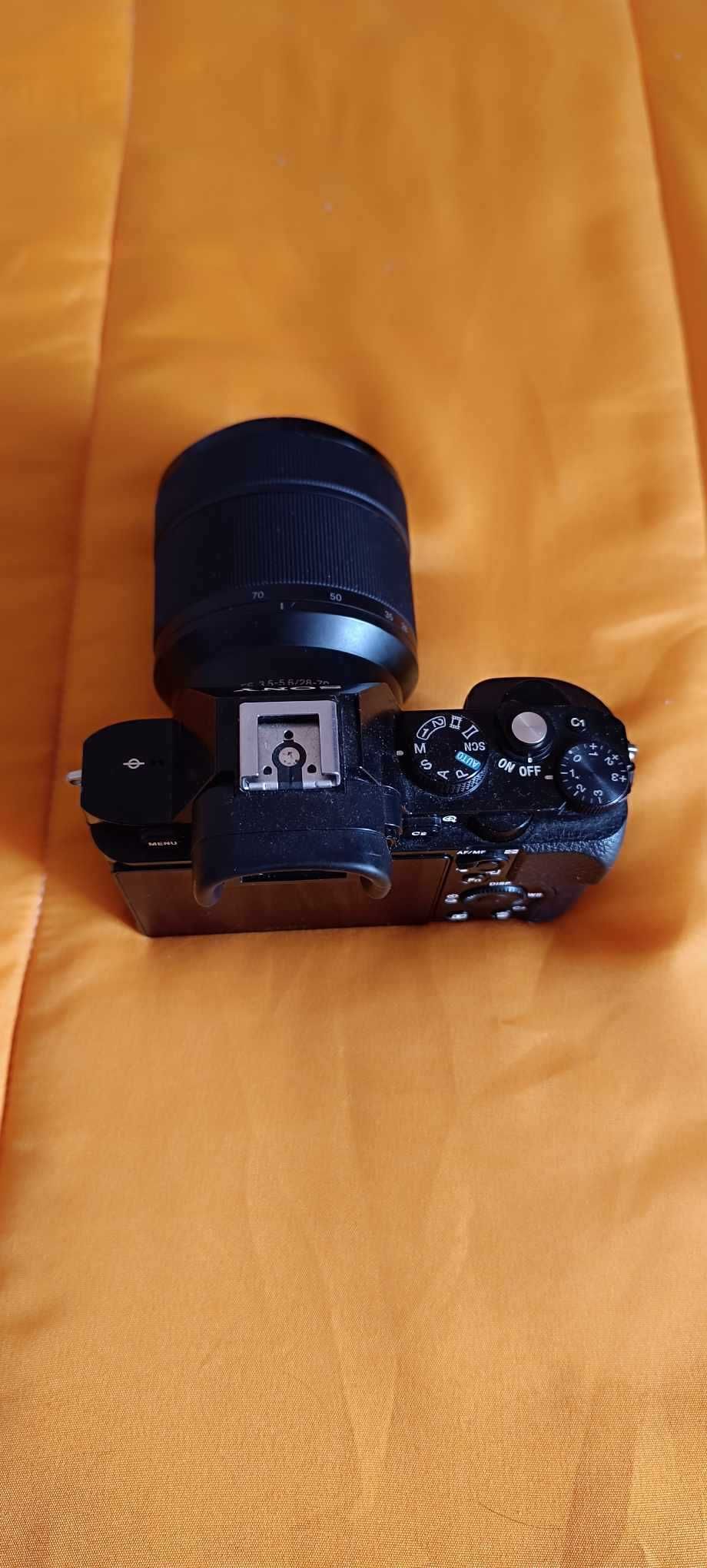 Maquina Sony a7 c lente
