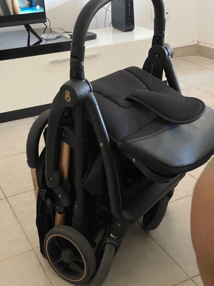 Vendo carrinho,Marca Apino