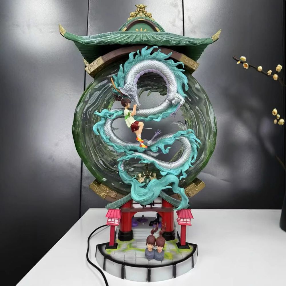 Spirited Away 55cm com luz