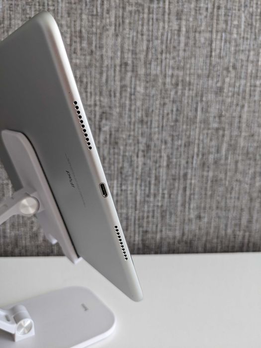 Apple iPad Pro 10.5 на 64Gb #113