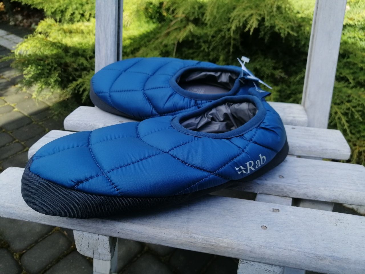 Kapcie Rab Cirrus Hut Slipper pertex quantum rozmiar 38 - 39