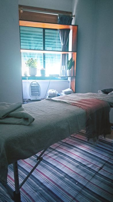 Massagem Relaxante & Terapêutica • PorAgora Terapias