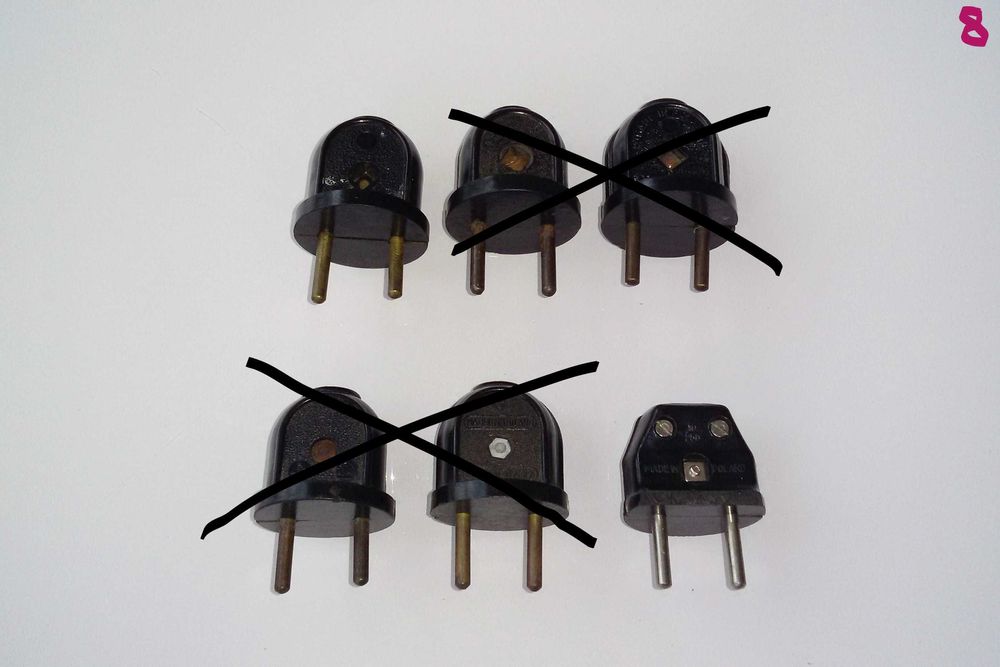 Stary bakelitowy osprzęt elektryczny -do wnętrza industrialnego, loftu