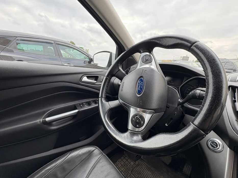 Продам Ford Kuga