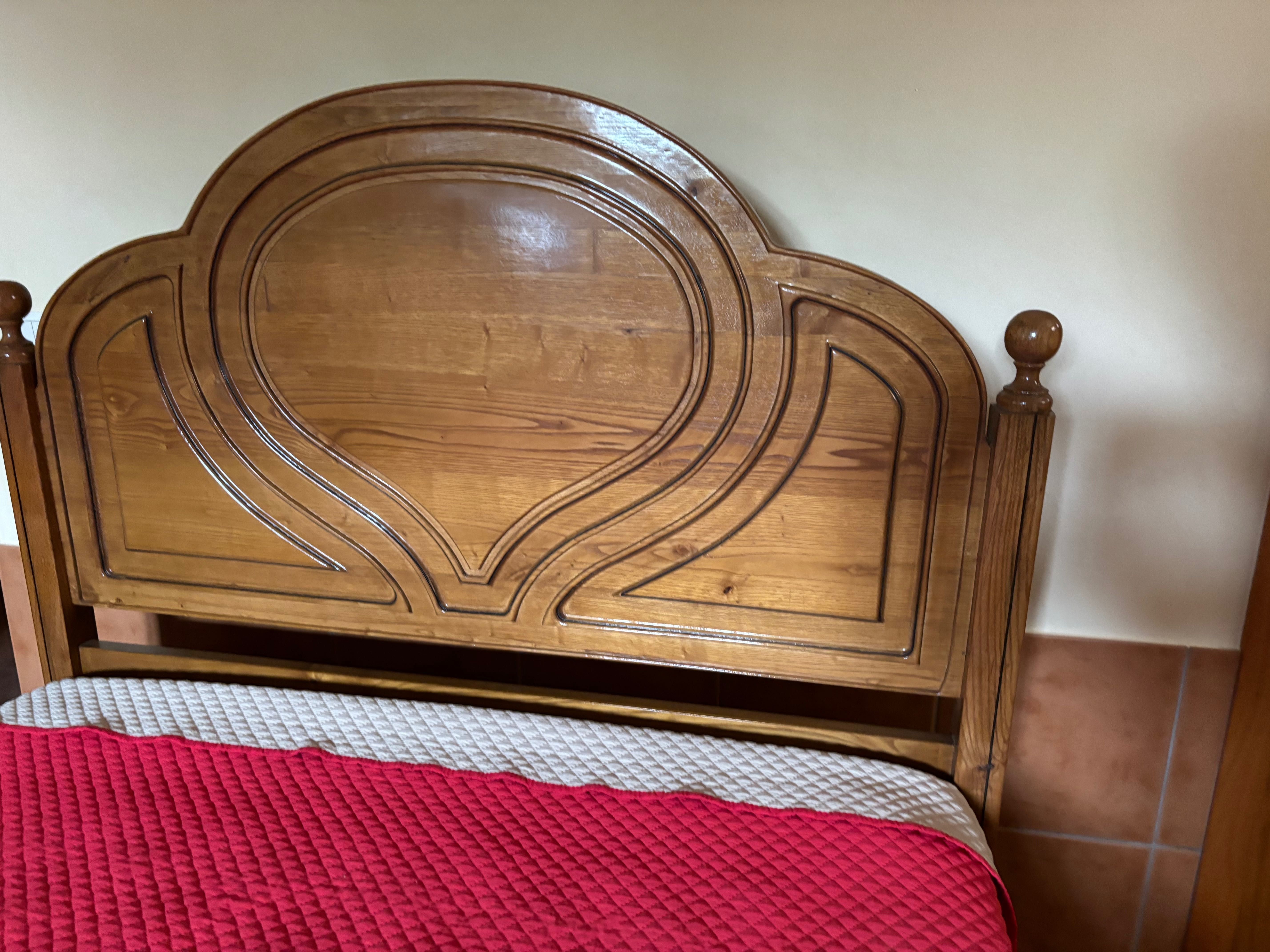 Mobília de quarto com cómoda