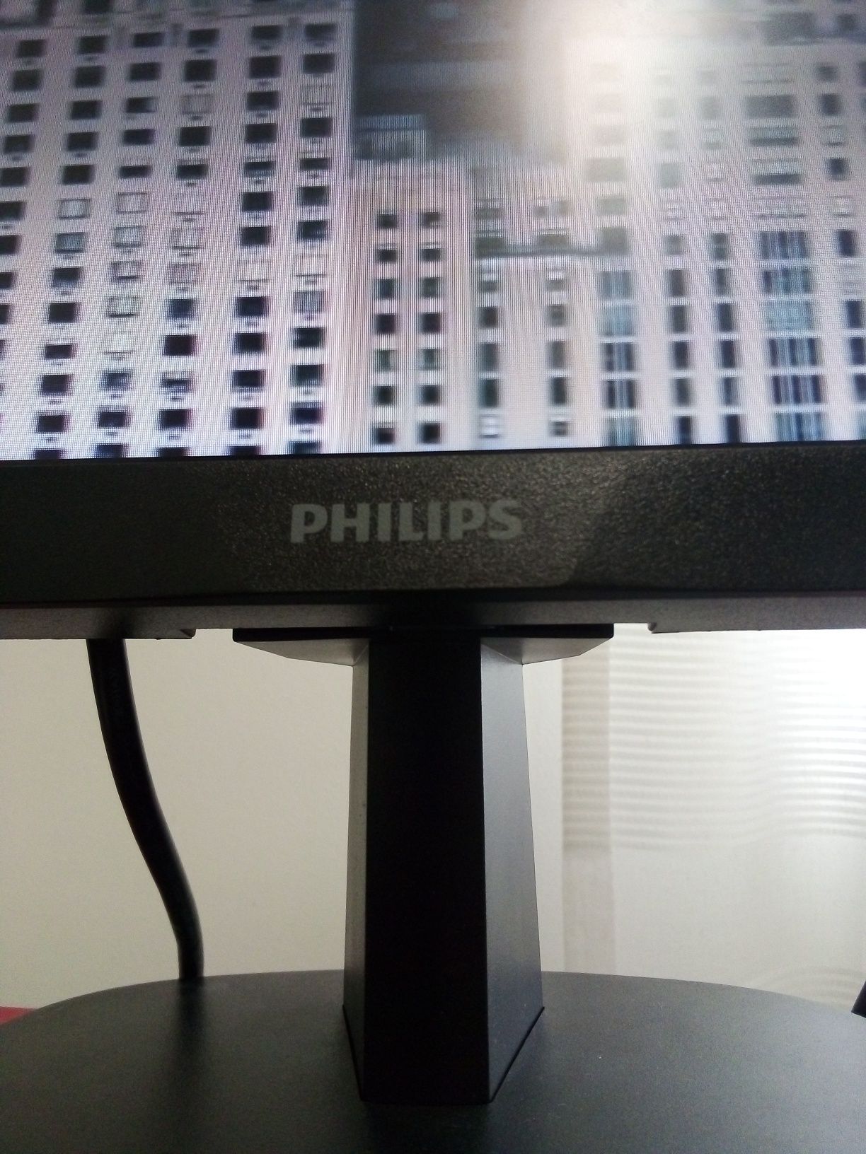 Monitor Philips 243V7Q Full Hd Hdmi novo