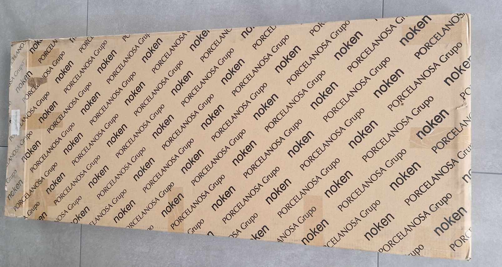 Lustro poziome z podświetleniem i lupą 120x50cm Porcelanosa
