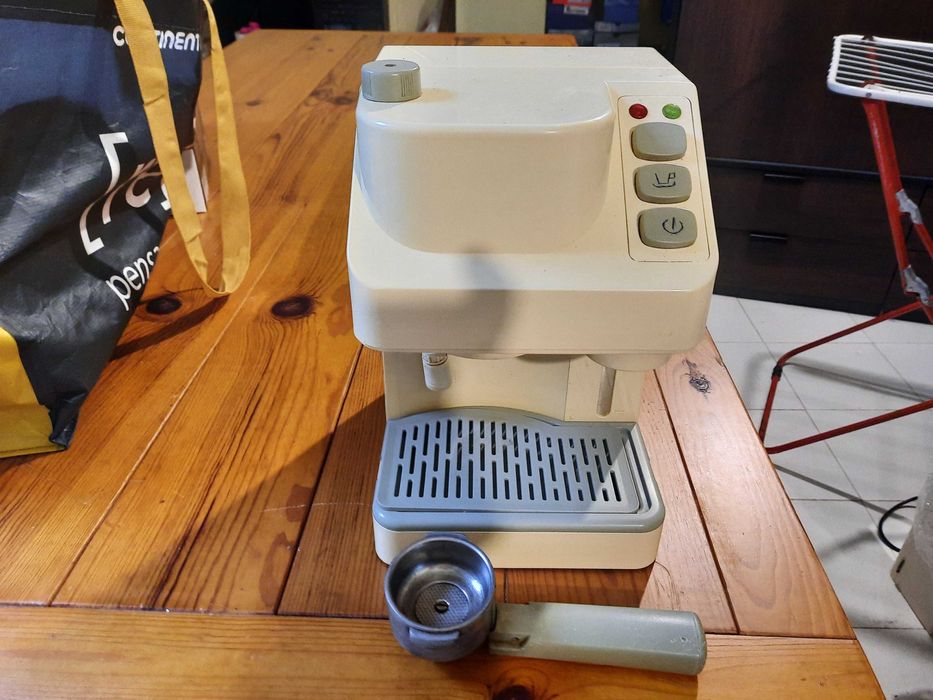 Máquina de Café marca BIEL, modelo Estoril