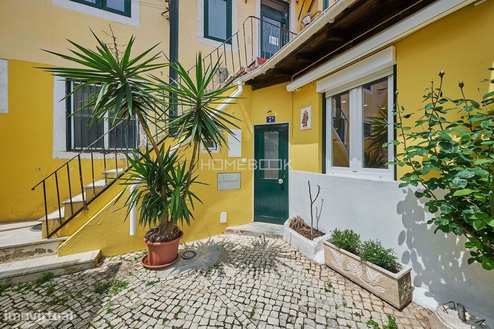 Apartamento T1 renovado e equipado - Lapa