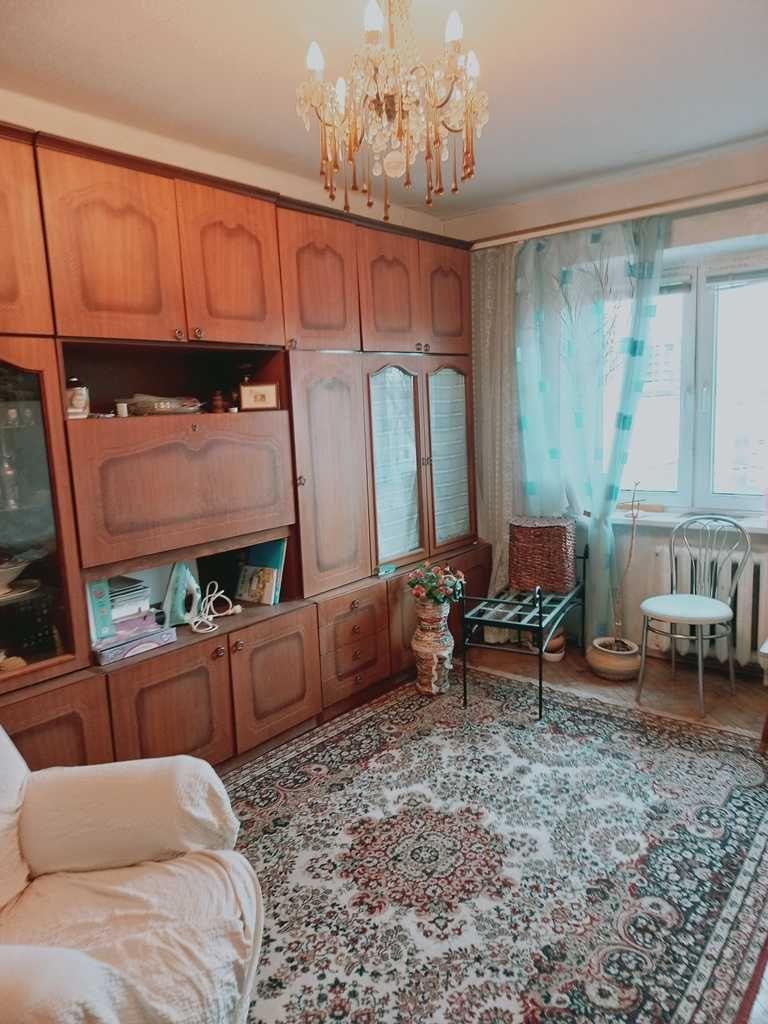 Василия Липковского  15 чешка ,продажа  3 к.чешка  72 м.кв  84600 у.е