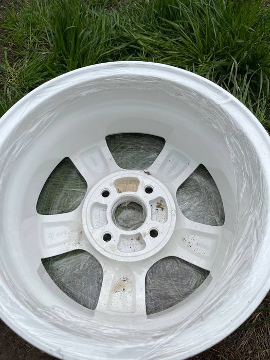 Диски Honda R15 4x114.3 J6 ET- 55 White