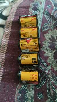 5 пустих кассет від фотоплівок kodak 36 кадрів