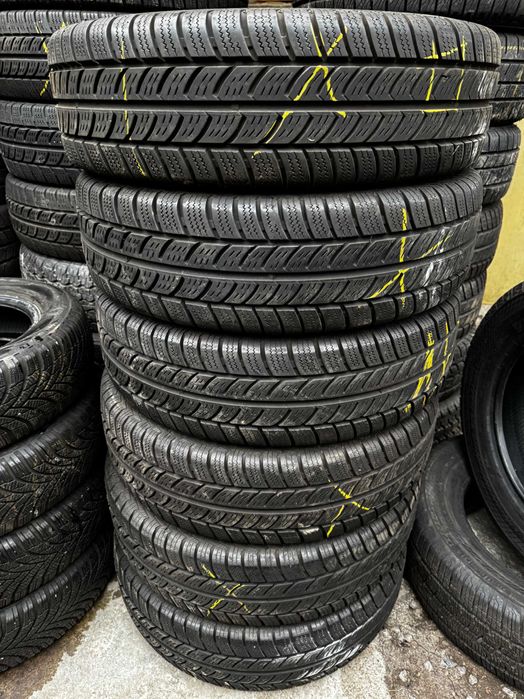 Шини CONTINENTAL 205/75 R16C, VancoWinter 2, зимова резина, цешка