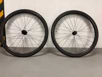 Koła Trek  Bontrager Paradigm SL i opony Bontrager R1 700x32