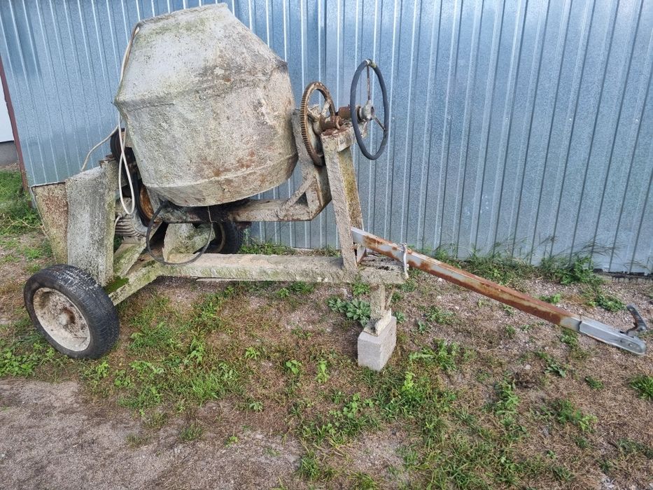 Duza betoniarka 400v