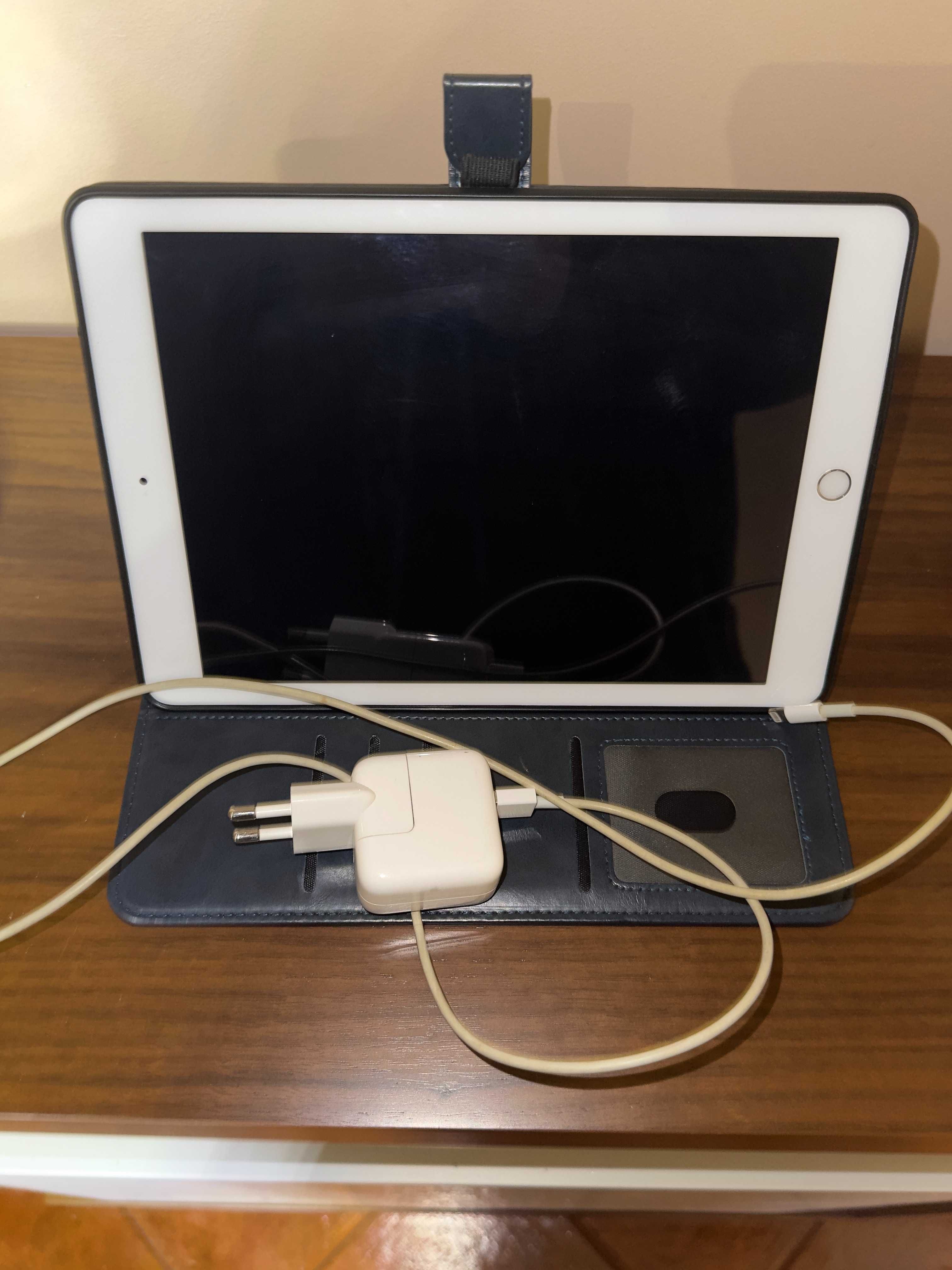 Apple Ipad 2017 9.7" WiFi branco 32GB + Capa