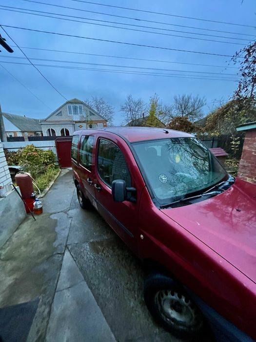 Продам фіат добло