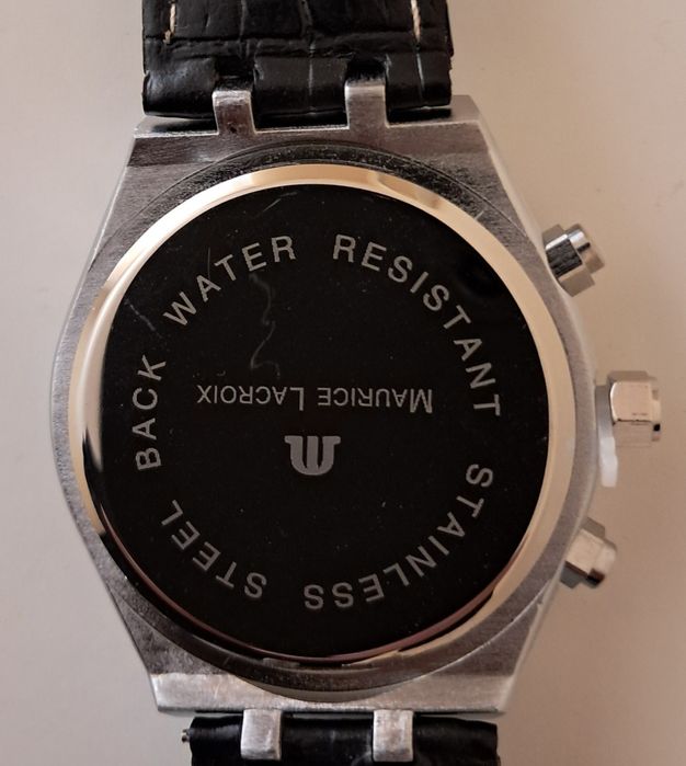 Годинник Maurice Lacroix.