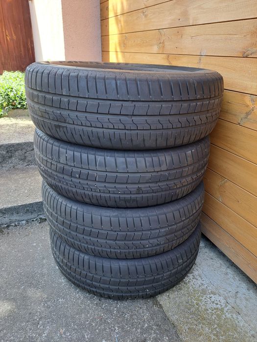 Opony  215/65/17 letnie Falken