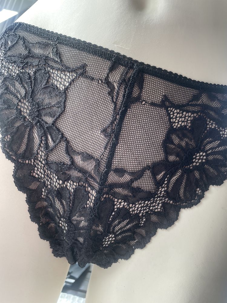 Stringi rozm S (681)