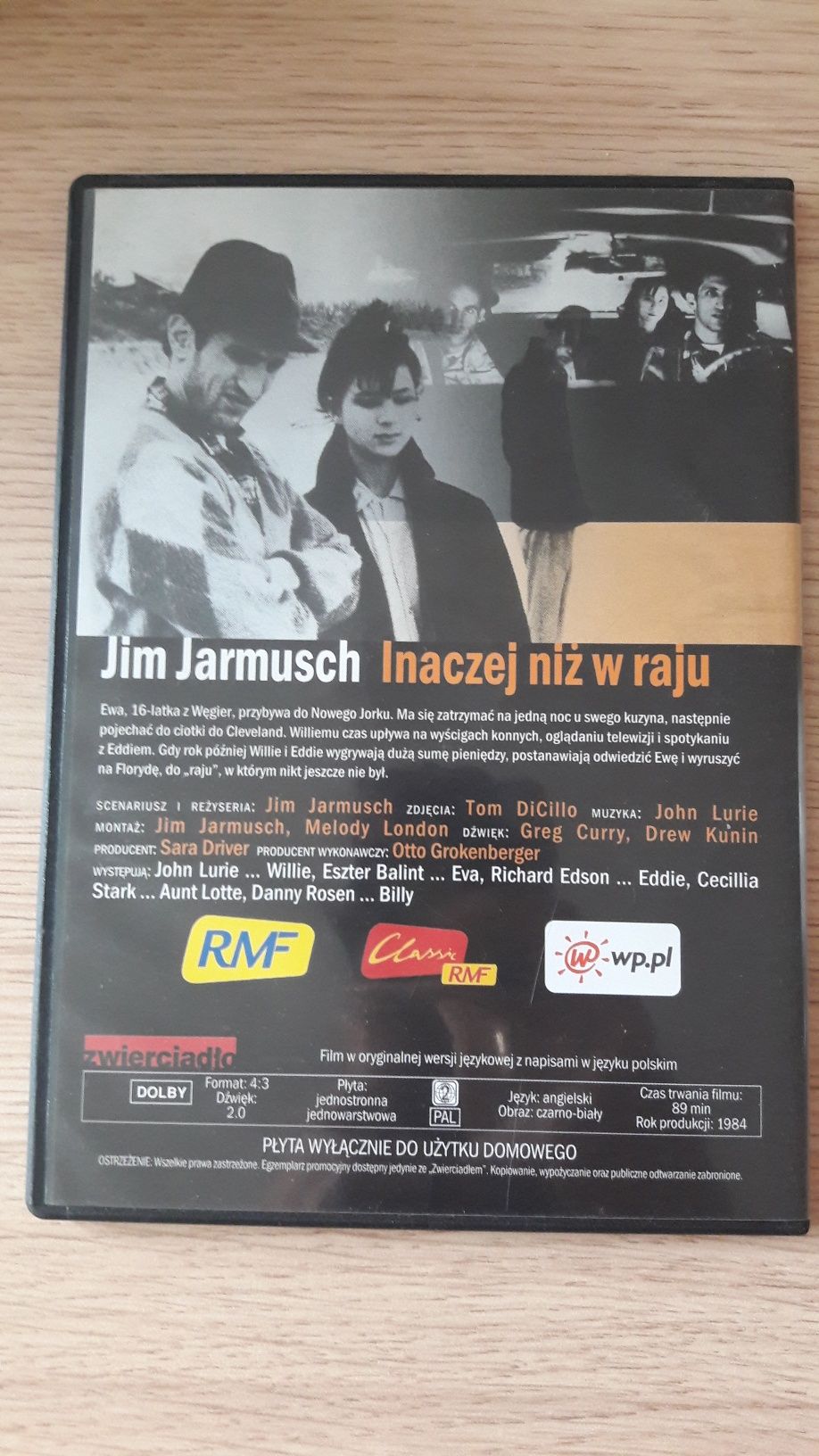 Inaczej niż w raju film DVD Jim Jarmusch