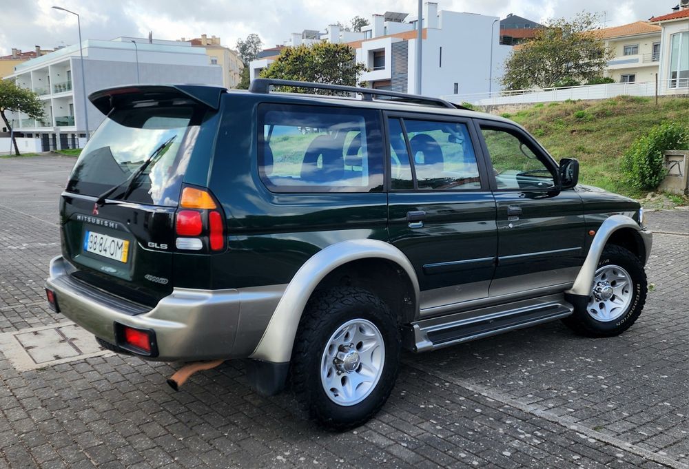 Mitsubishi Pajero Sportwagon GLS 2.5 TD