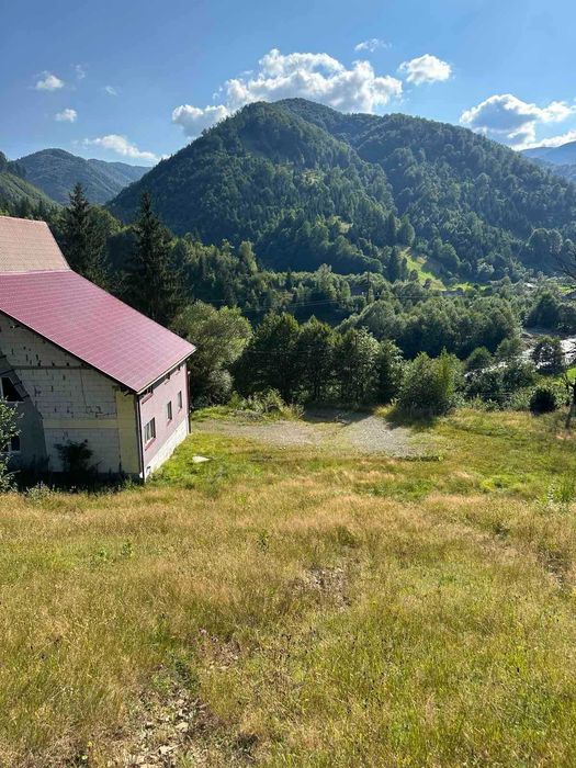 Продається база відпочинку в с. Руська Мокра